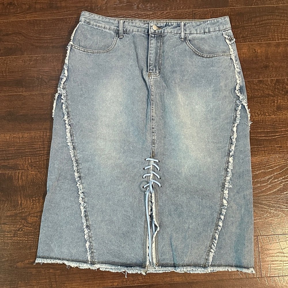 SHEIN Distressed Denim Midi Skirt Size 1XL NWOT